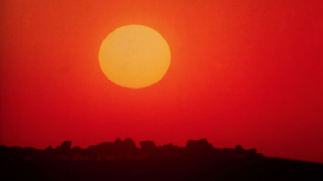 IMAGE: Sun bright red